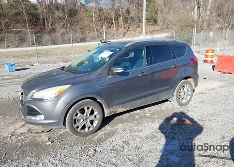 2014 Ford Escape Titanium z USA, uszkodzony, nr VIN 1FMCU9J99EUC54143